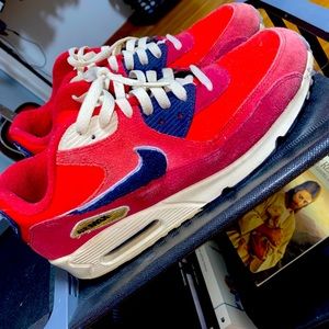 10.5 mens Nike Airmax